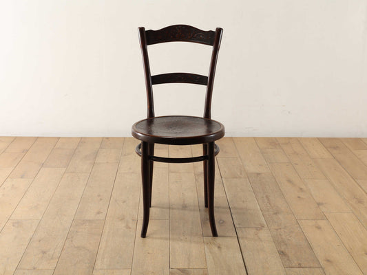 ベントウッドチェア フラワー