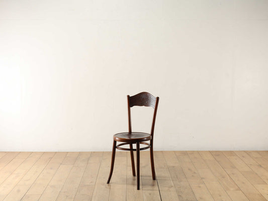 ベントウッドチェア フラワー