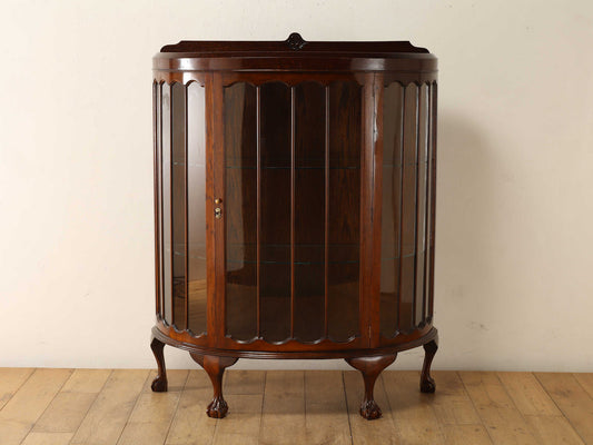 チャイナキャビネット