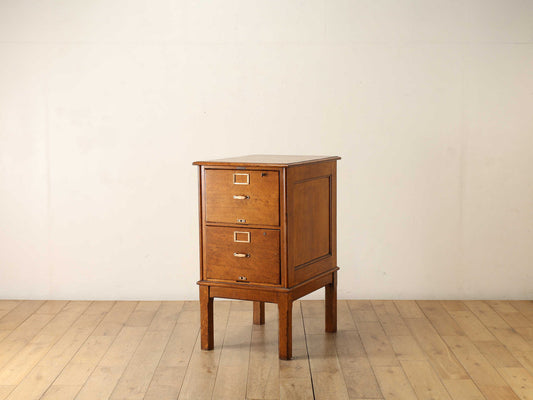 ファイリングキャビネット