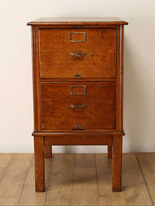 ファイリングキャビネット