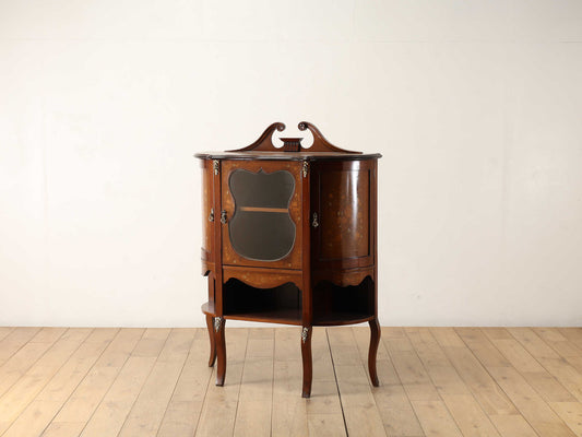 フレンチディスプレイサイドボード