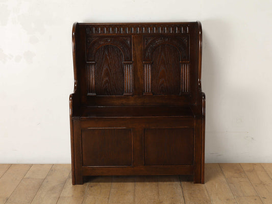 チャーチベンチ