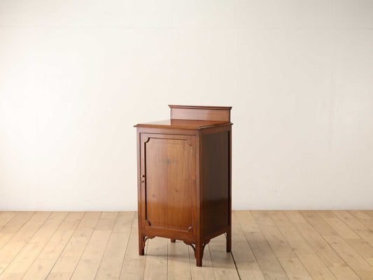 ミュージックキャビネット