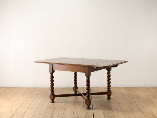 フラップトップテーブル