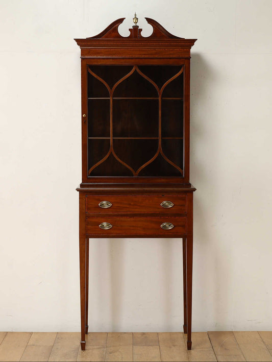 エドウォーディアンディスプレイキャビネット