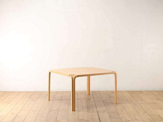 ALVAR AALTO テーブル Model.MX800B