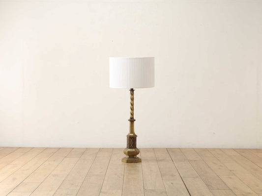 ブラスラージテーブルランプ