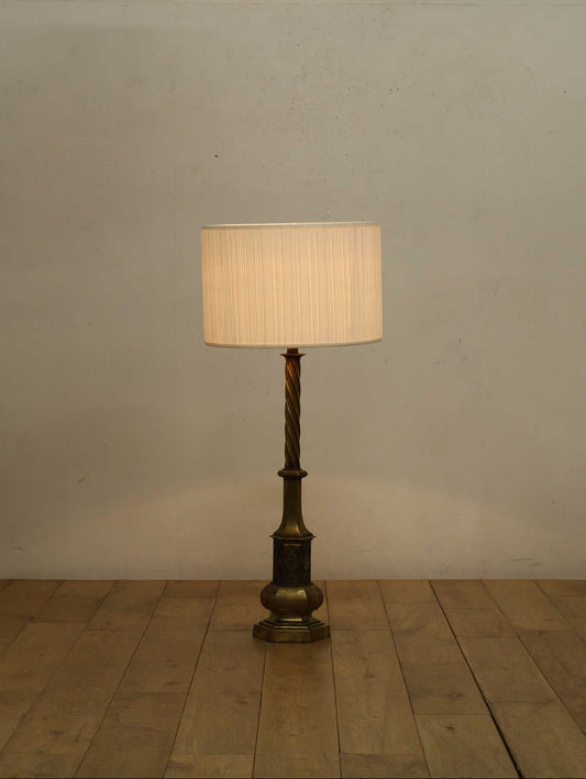 ブラスラージテーブルランプ