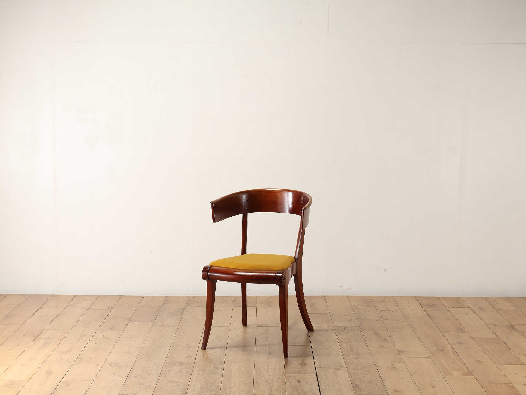 KLISMOS チェア | ロイズ・アンティークス | ヨーロッパの