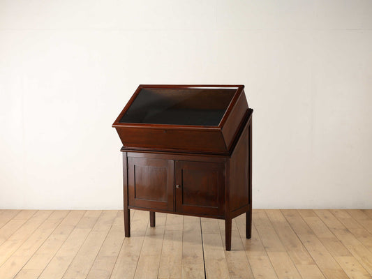 ショップディスプレイキャビネット