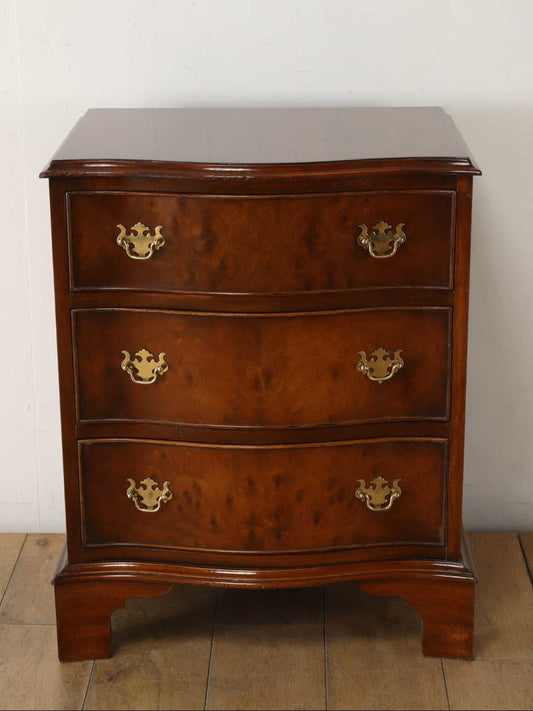 サーペンタインスモールチェスト