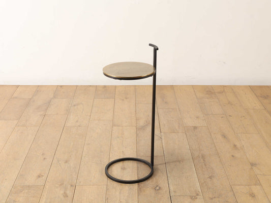 メタルサイドテーブル