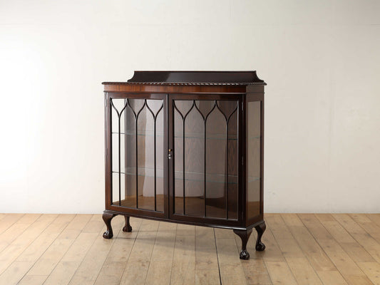 チャイナキャビネット