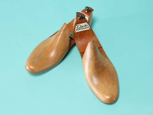 CLARKS シューツリー