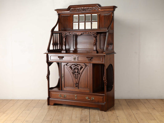 フレンチアールヌーヴォーサイドボード