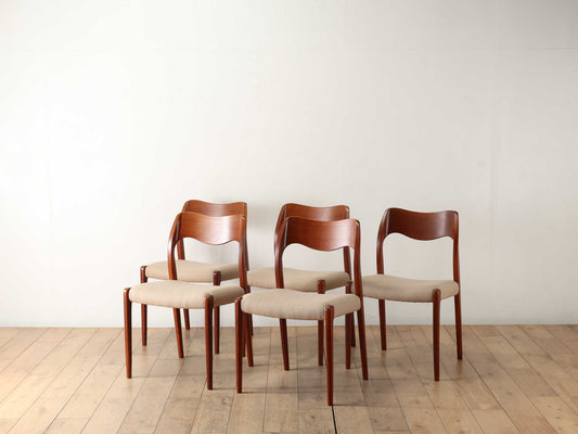 NIELS O. MOLLER チェア Model.71