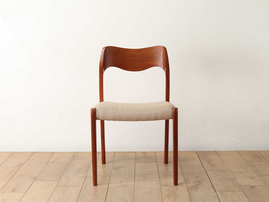 NIELS O. MOLLER チェア Model.71