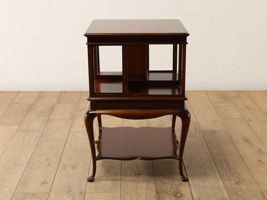 リボルビングブックシェルフ