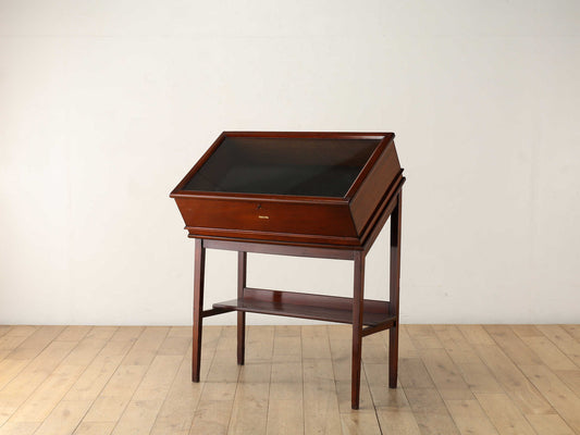 ショップディスプレイキャビネット