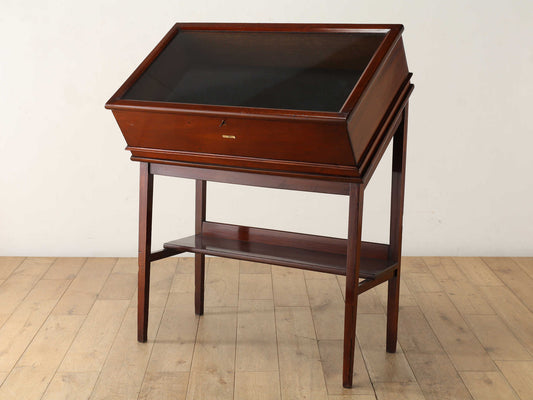 ショップディスプレイキャビネット