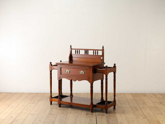 エドウォーディアンスティックスタンド