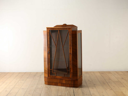 デコキャビネット