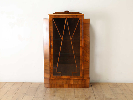 デコキャビネット