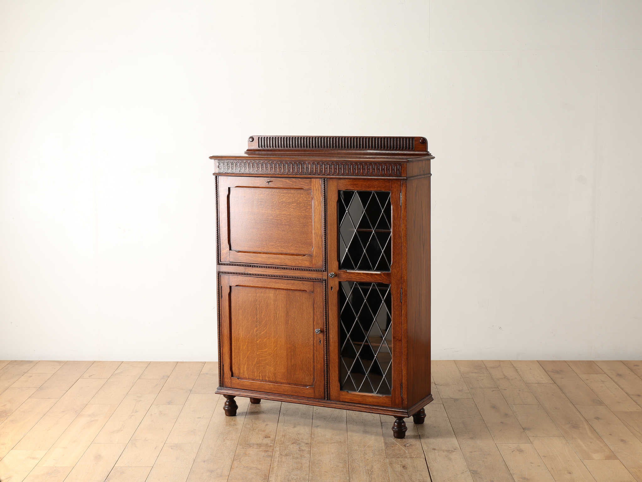 ビューローブックケース | ロイズ・アンティークス | ヨーロッパの