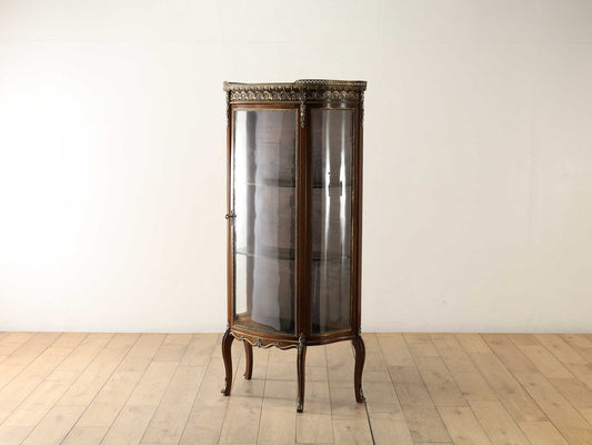 フレンチディスプレイキャビネット