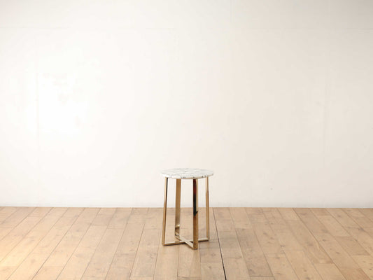 マーブルトップサイドテーブル