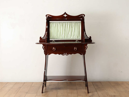 アーツアンドクラフツレザートップライティングテーブル