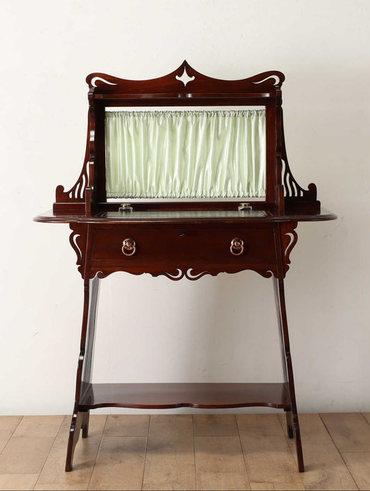 アーツアンドクラフツレザートップライティングテーブル