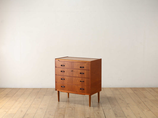 バニティチェスト