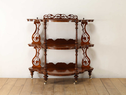 ヴィクトリアンシェルフ