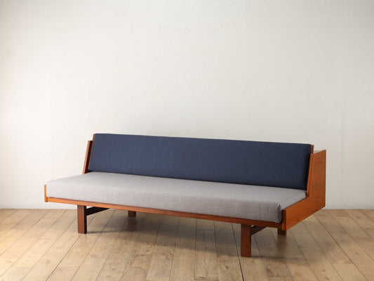 HANS J. WEGNER デイベッド GE258