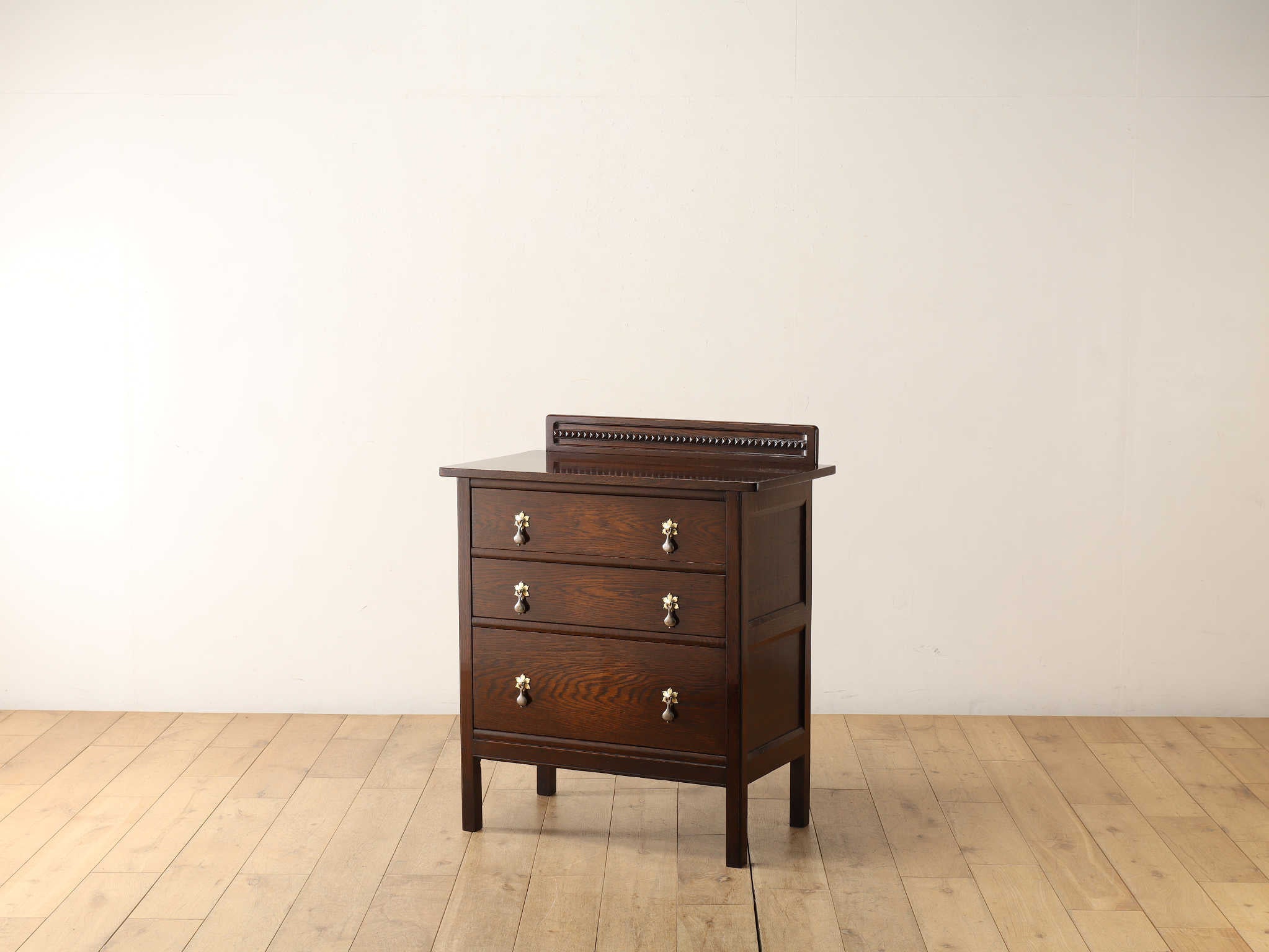 ロイズアンティークス　チェスト　イギリス Lloyd's Antiques Real Antique Lebus Chest Of Drawers