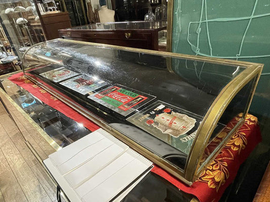 ブラスカウンタートップキャビネット