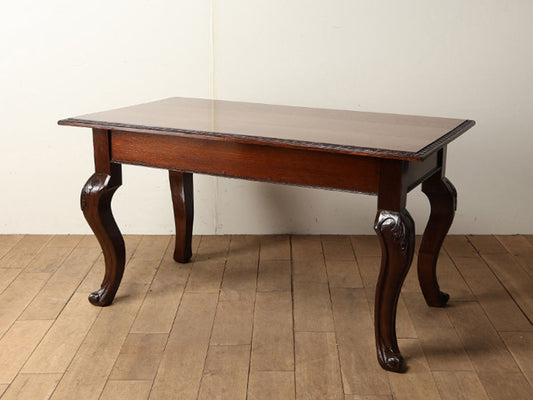 フレンチテーブル