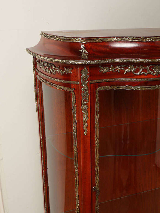 フレンチキャビネット