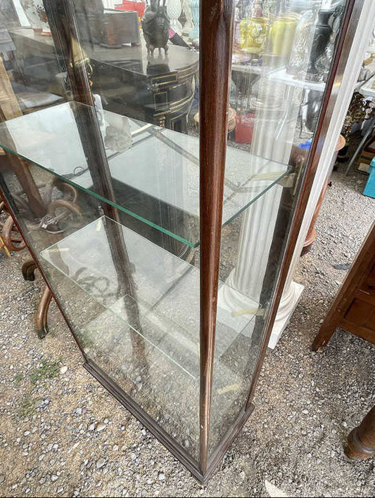 ディスプレイキャビネット