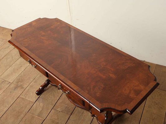 フリップアップコーヒーテーブル