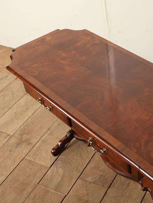 フリップアップコーヒーテーブル