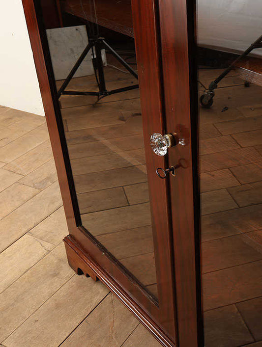 ヴィクトリアンブックケース