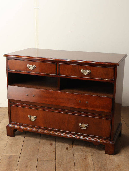 ファイリングキャビネット