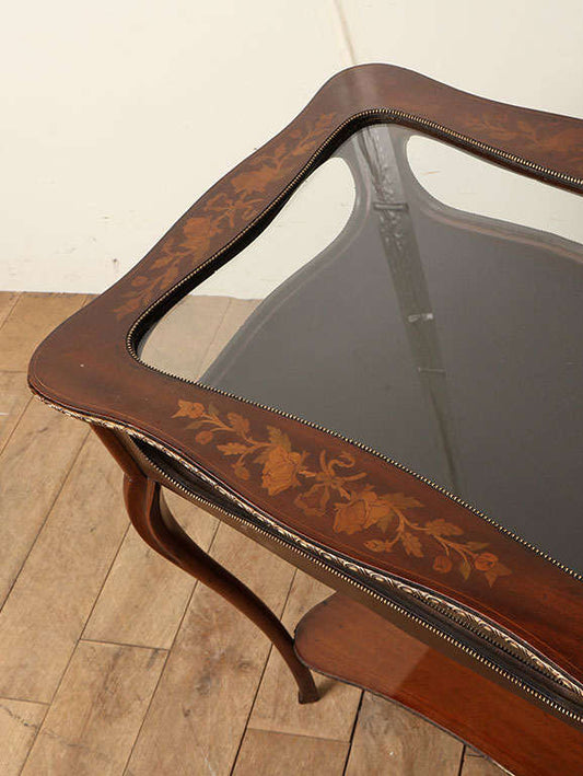 ジュエリーキャビネット