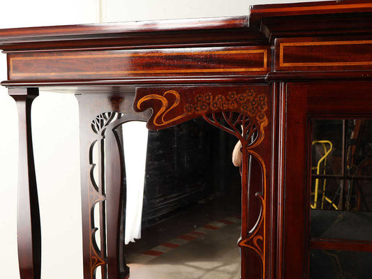 アールヌーヴォーディスプレイキャビネット