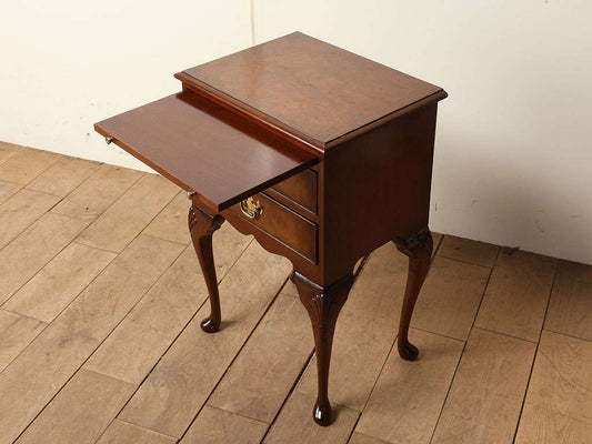 Q/Aベッドサイドチェスト