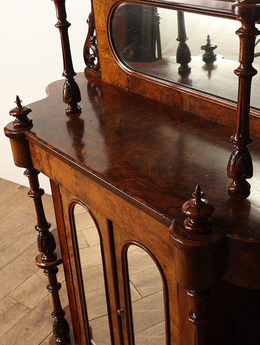 ヴィクトリアンミラーバックサイドボード