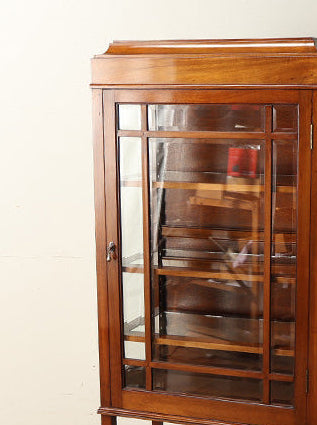 ディスプレイキャビネット